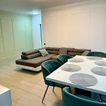 Apartment Cherr *